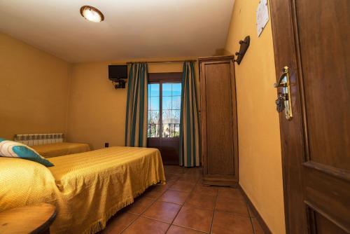 Hostal Apartamentos Raisa