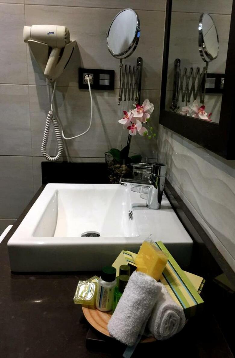 Hotel Rural - Restaurante El Rinc�n de Don Pelayo