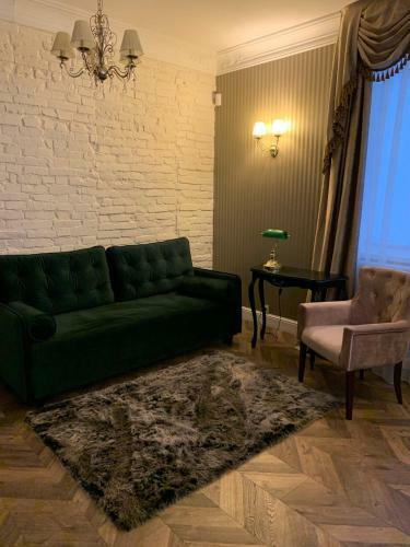 Apartamento Tikhiy Ugolok V Samom Tsentre Goroda