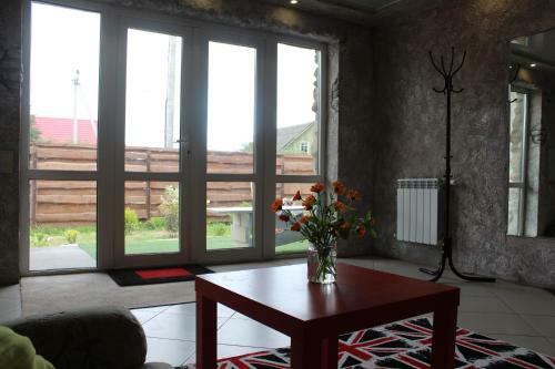 Hostal Guest House Scarlet Flower