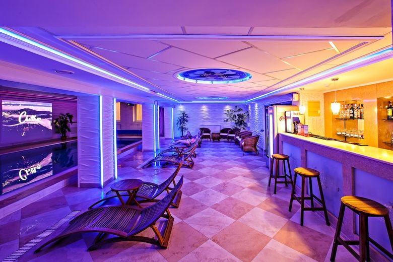 Metropol Hotel