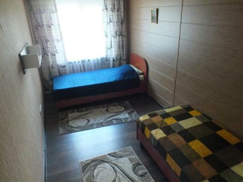 Apartment On Kosmonavtov Street