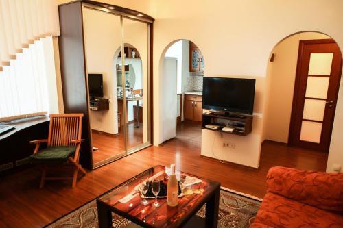 Apartment On Leninskaya Street