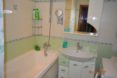 Apartment On Prospekt Pobedy 17