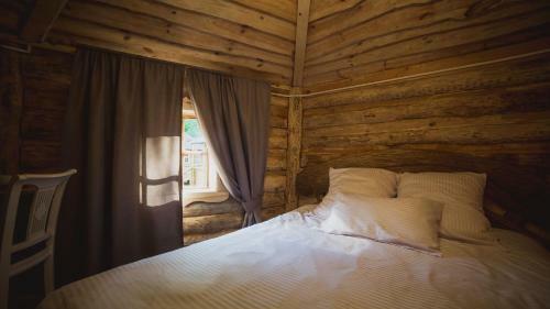 Hotel Holiday Park Vishnya