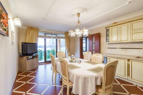Agroturismo Villa Swan Lake