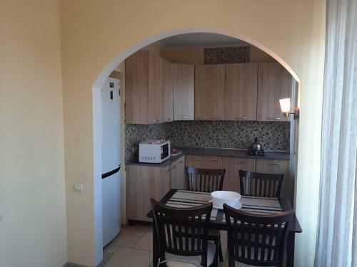 Apartment On Ploschady Slavy