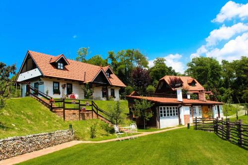 Apartments Zaboky Village