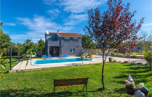 Four-bedroom Holiday Home In Turjaci