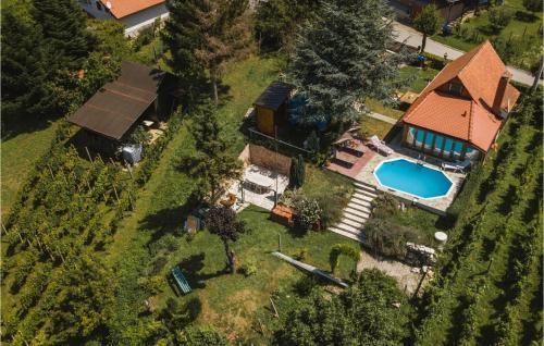 Two-bedroom Holiday Home In Turcin