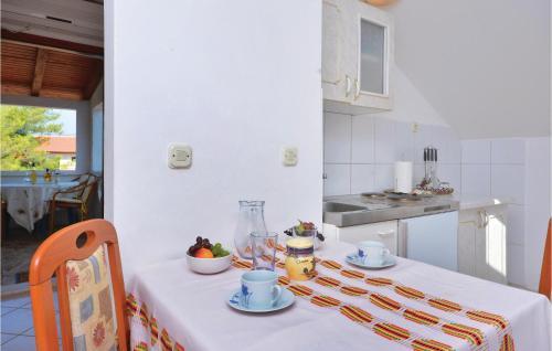 One-bedroom Apartment In Rudina