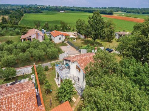 Two-bedroom Holiday Home In Medulin