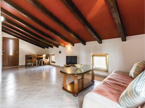 Two-bedroom Holiday Home In Medulin