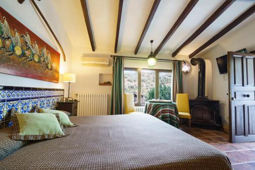Hotel Rural Albamanjon