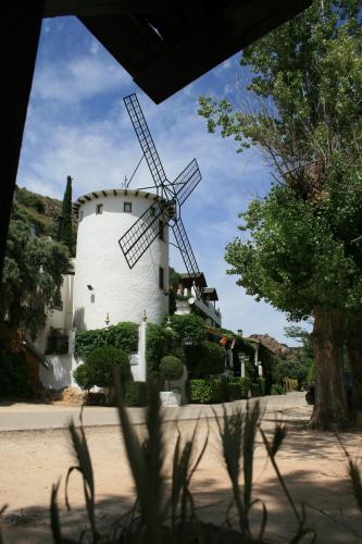 Hotel Rural Albamanjon