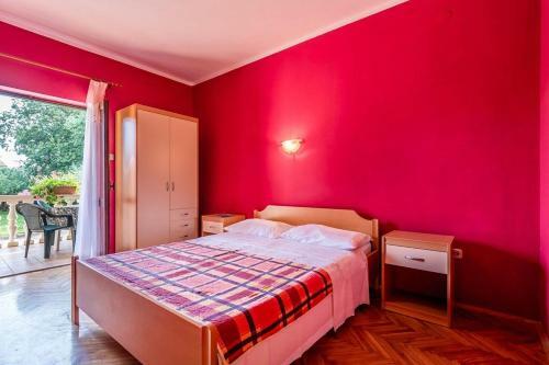 Apartments Vitomir
