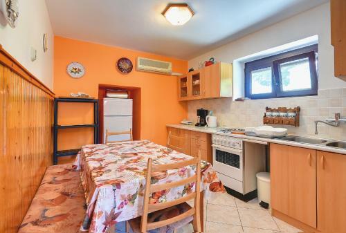Apartment Tija