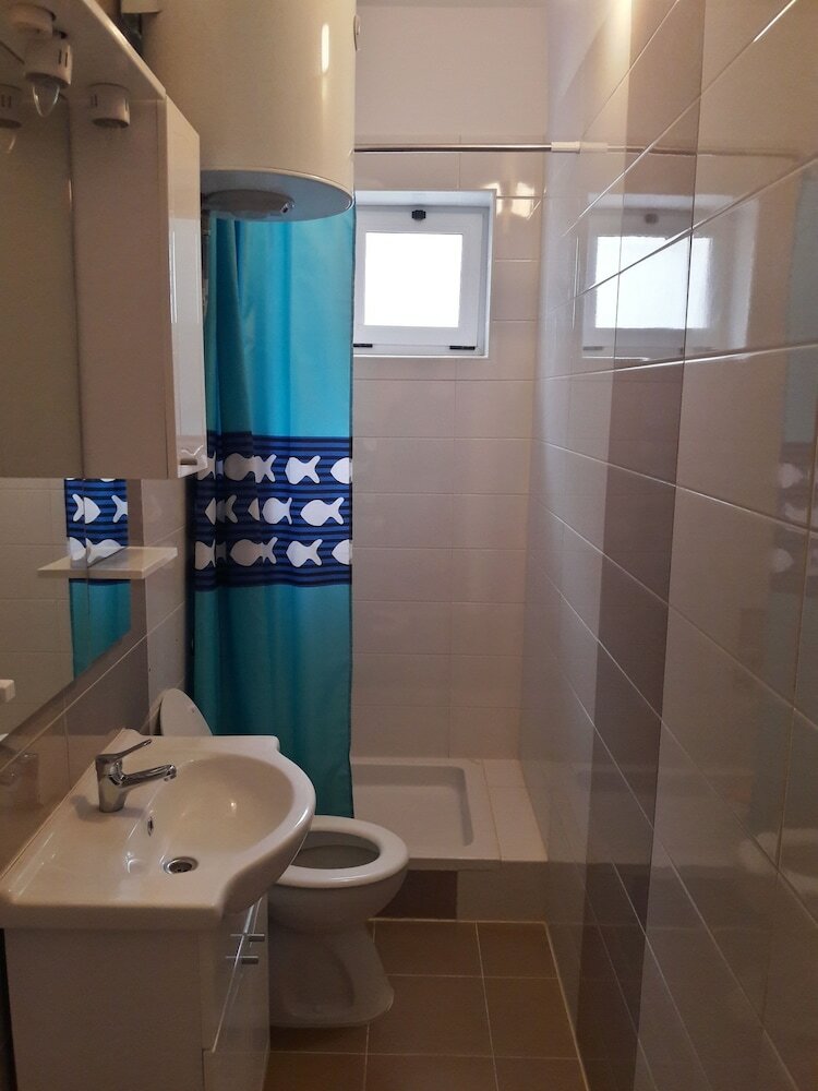 Apartments Metajna X
