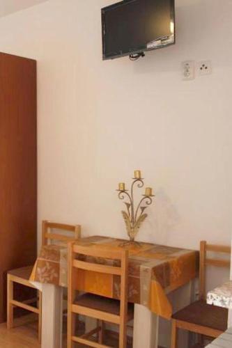 Apartamentos Studio Metajna 6379a