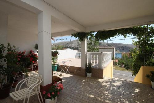 Hostal Family Room Metajna 6496d