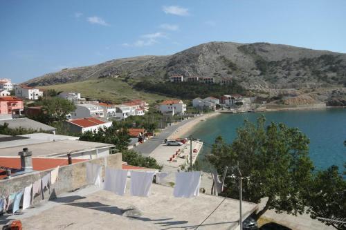 Apartment Metajna 6348a
