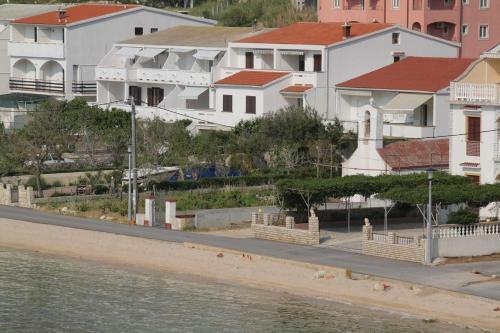 Apartamentos Studio Metajna 6486b