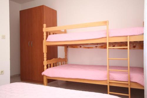 Apartment Metajna 6503a