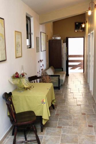 Apartment Pisak 1070a