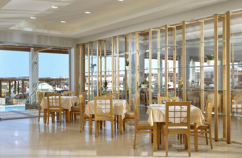 Hotel Astir Beach