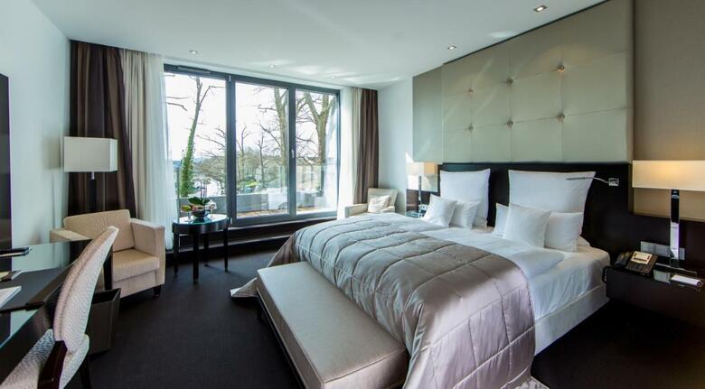 Relais & Ch�teaux Hotel Burg Schwarzenstein