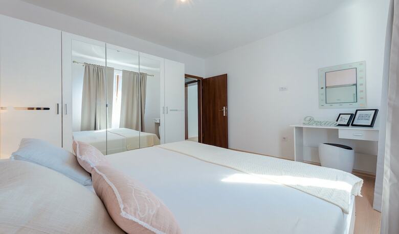 Apartments Villa Made 4U