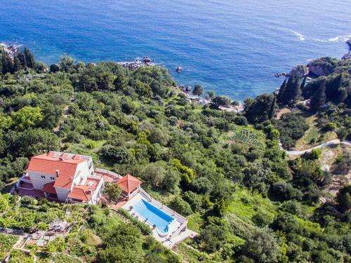 Luxurious Villa Soline Dalmatia In Croatia