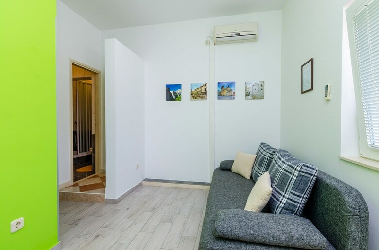 Apartments Mali Paradiso