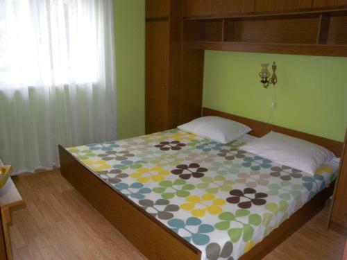 Apartment Mundanije 1