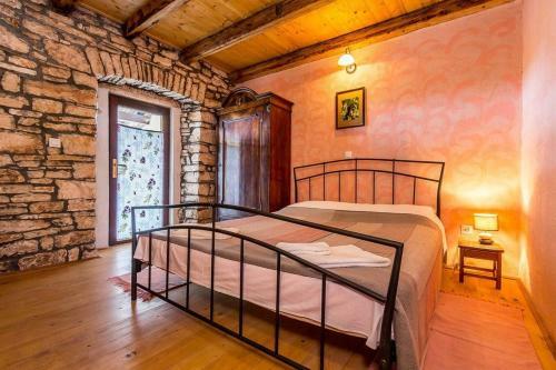 Holiday Home Ambrozio