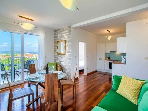 Apartment Kosirina