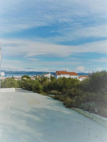 Apartments With A Parking Space Murter - 12067