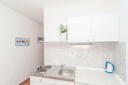 Apartments Matana Chano