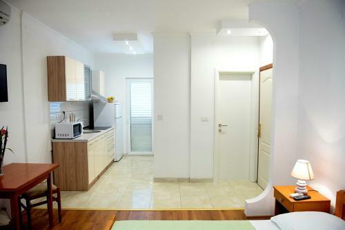 Hostal Apartments And Rooms Robert G