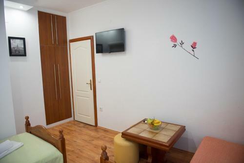 Hostal Apartments And Rooms Robert G