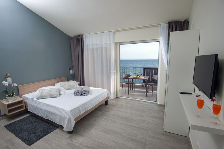 Apartamentos Seaside Luxury Suites
