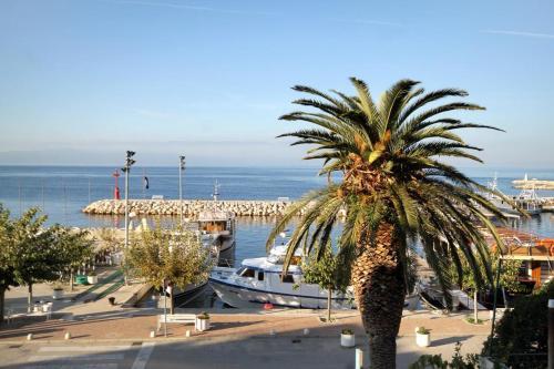 Hostal Double Room Podgora 2623a