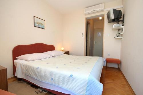 Hostal Double Room Podgora 2623a