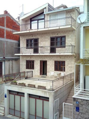 Apartment Podgora 6082b