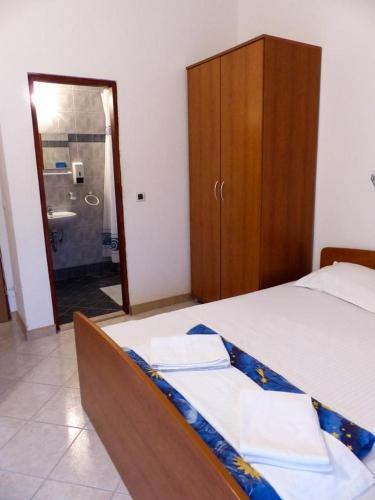 Hostal Double Room Podgora 11894a