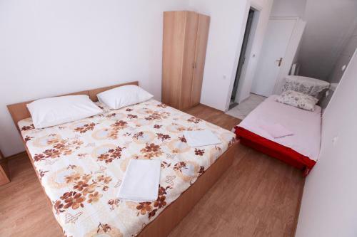 Hostal Apartments Julijus