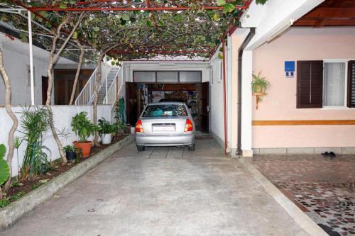 Apartments By The Sea Podaca (makarska) - 2575