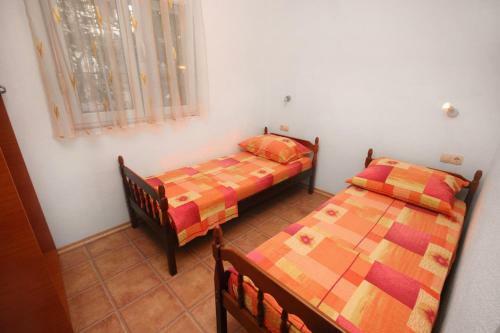 Apartment Podaca 6050b