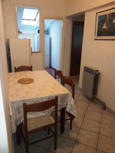 Apartments By The Sea Brist (Makarska) - 15714