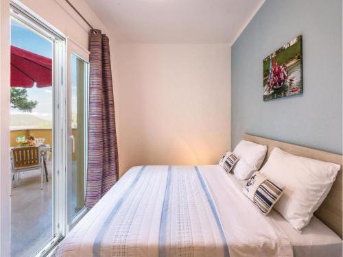One-bedroom Apartment In Ploce